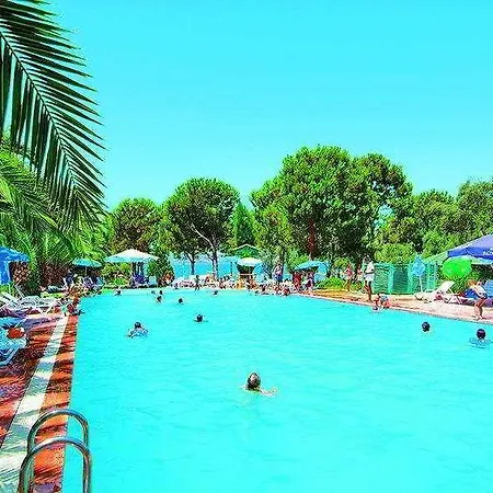 Mavi Holiday Village 3* Gulluk